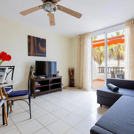 Two Bedrooms In Parque Santiago 2 아파트 플라야데라스아메리카스