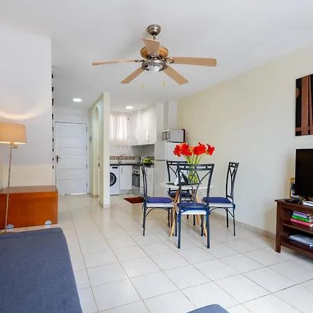 Two Bedrooms In Parque Santiago 2 Apartamento Playa de las Americas (Tenerife)