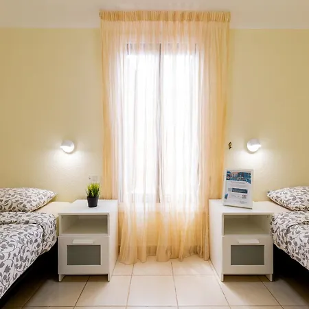 Two Bedrooms In Parque Santiago 2 * Playa de las Américas