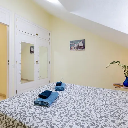 Two Bedrooms In Parque Santiago 2 Playa de las Americas (Tenerife)